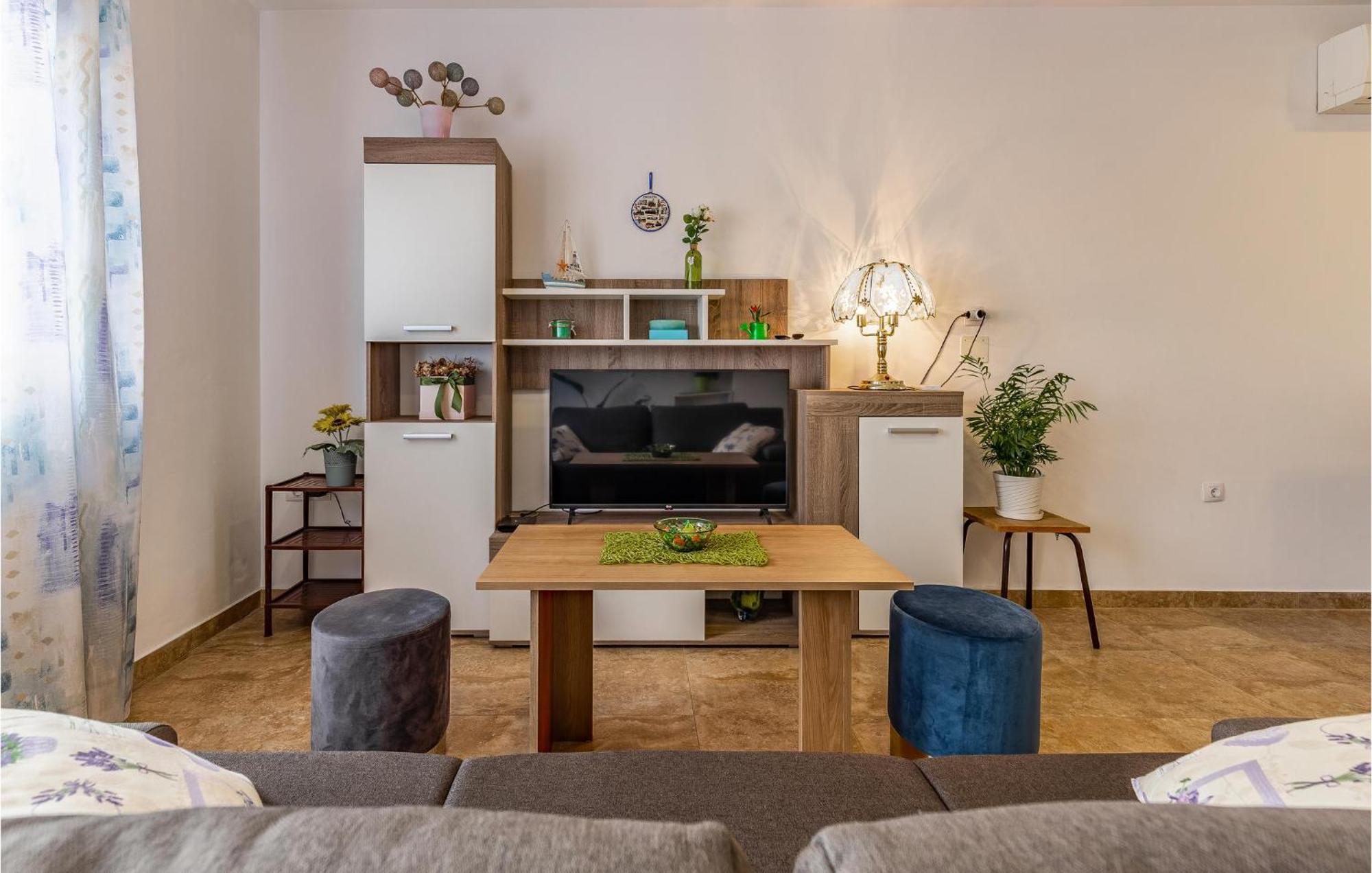 Awesome Apartment In Pula With Wifi Eksteriør bilde
